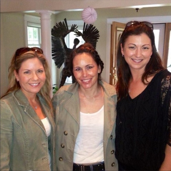 Why Do I Posh? Hello, I'm Kristin 💕🐾💕 - Picture 10 of 16